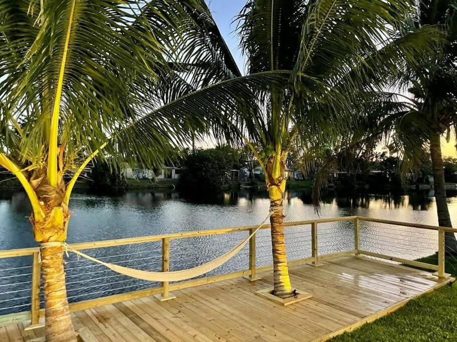 5-Star Lakefront Oasis In Hollywood-Hard Rock Casino Fort Lauderdale Eksteriør bilde