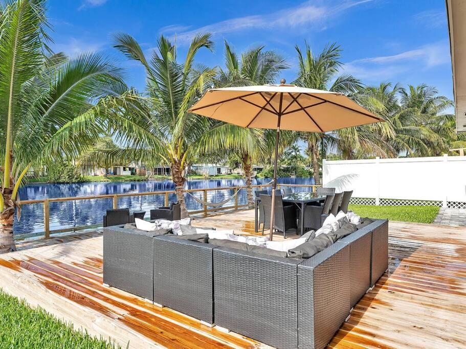 5-Star Lakefront Oasis In Hollywood-Hard Rock Casino Fort Lauderdale Eksteriør bilde
