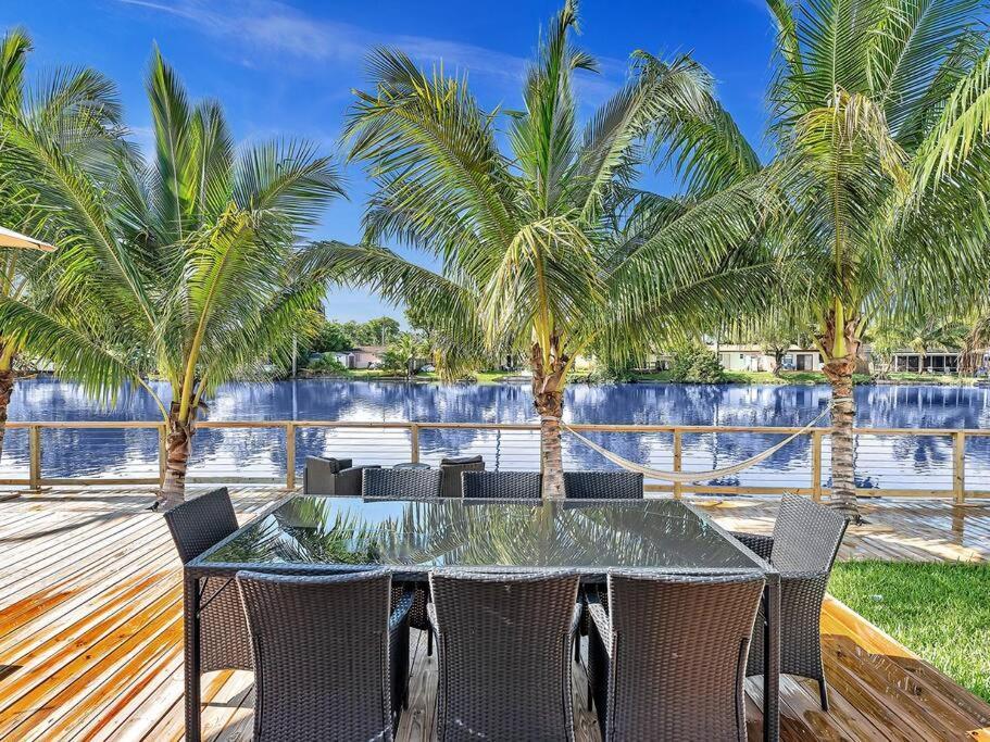 5-Star Lakefront Oasis In Hollywood-Hard Rock Casino Fort Lauderdale Eksteriør bilde