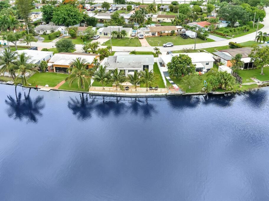 5-Star Lakefront Oasis In Hollywood-Hard Rock Casino Fort Lauderdale Eksteriør bilde